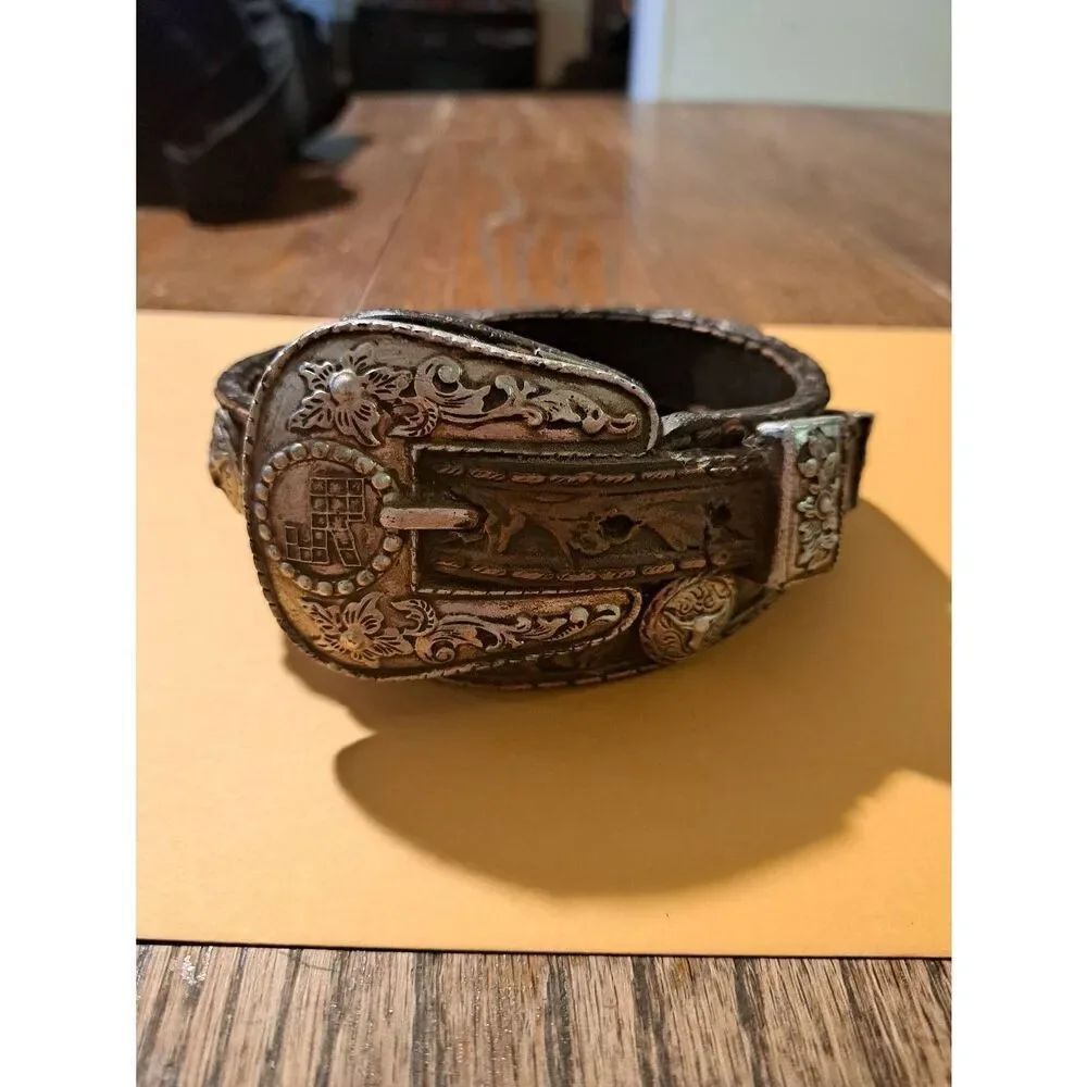 Western style pillar candle holder belt silver bull medallions resin Farmhouse